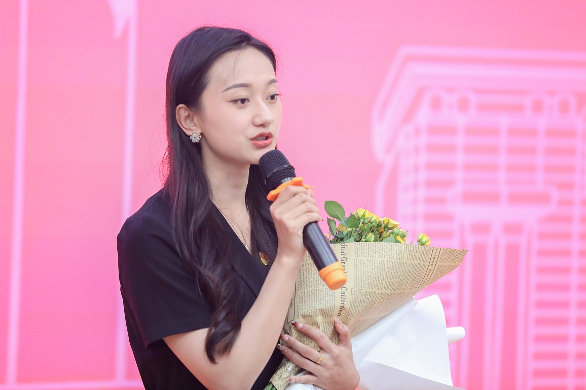 2023年6月13日吉利学院第二届“辅导员说育人”比赛总决赛 (10).jpg 2023年6月13日吉利学院第二届“辅导员说育人”比赛总决赛 (10).jpg